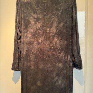 Raquel Allegra tie-dyed dress - so versatile!